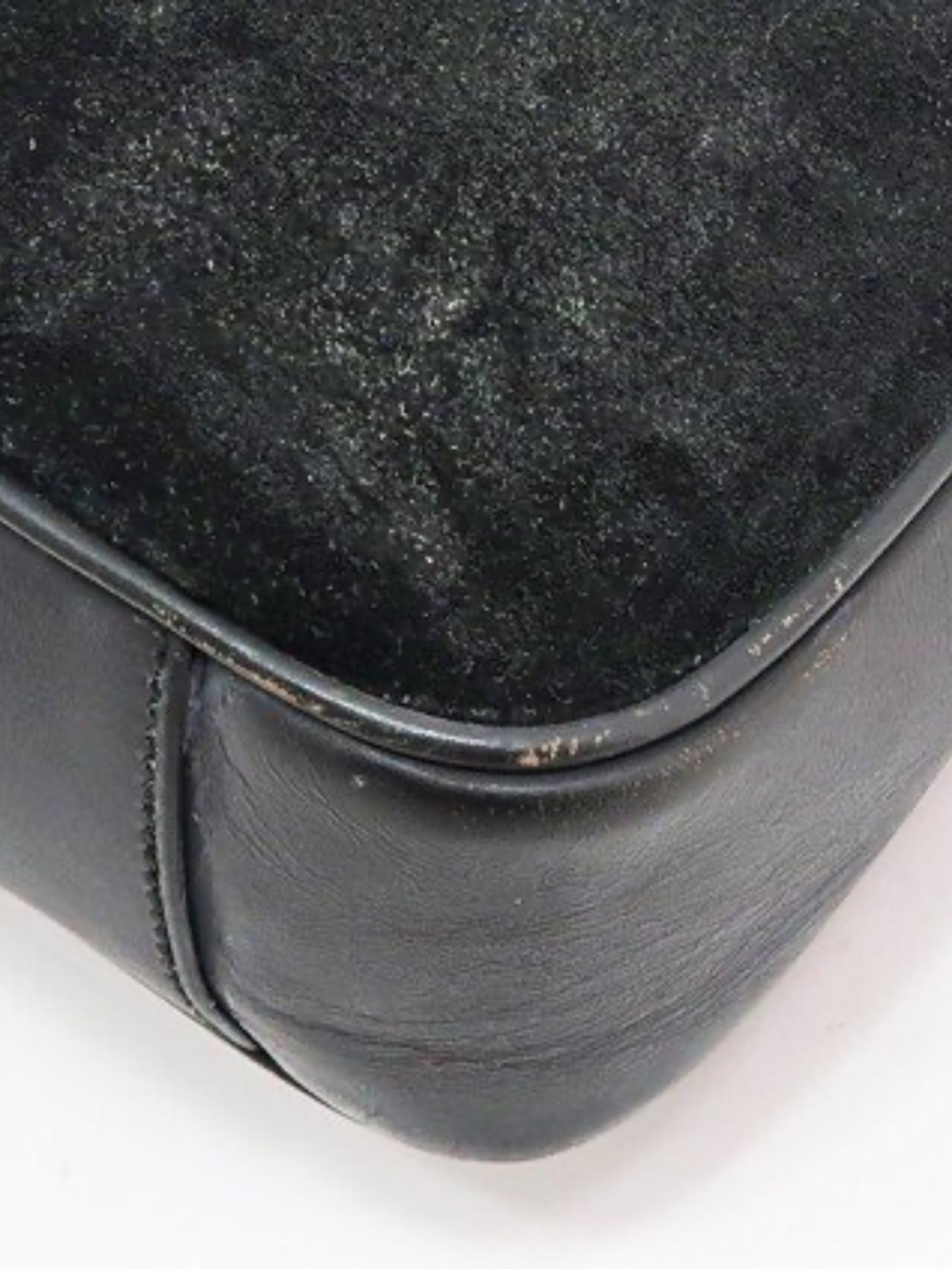 Gucci Leather and Suede Black Bag with Bamboo Handle - Picture 4 of 11